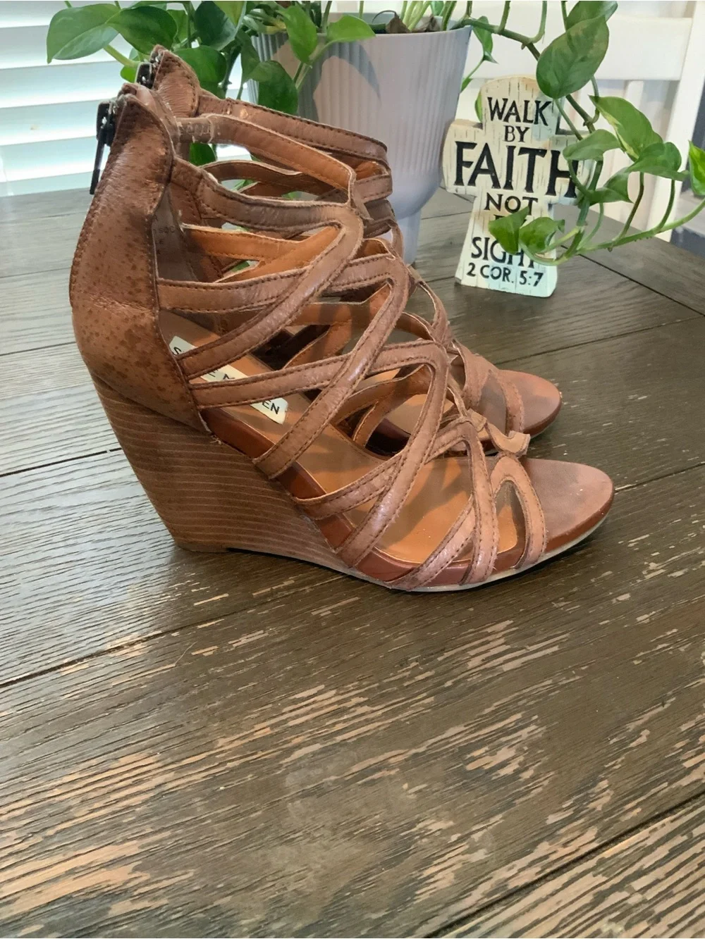 Steve Madden Brown Leather Strappy Wedges 6.5